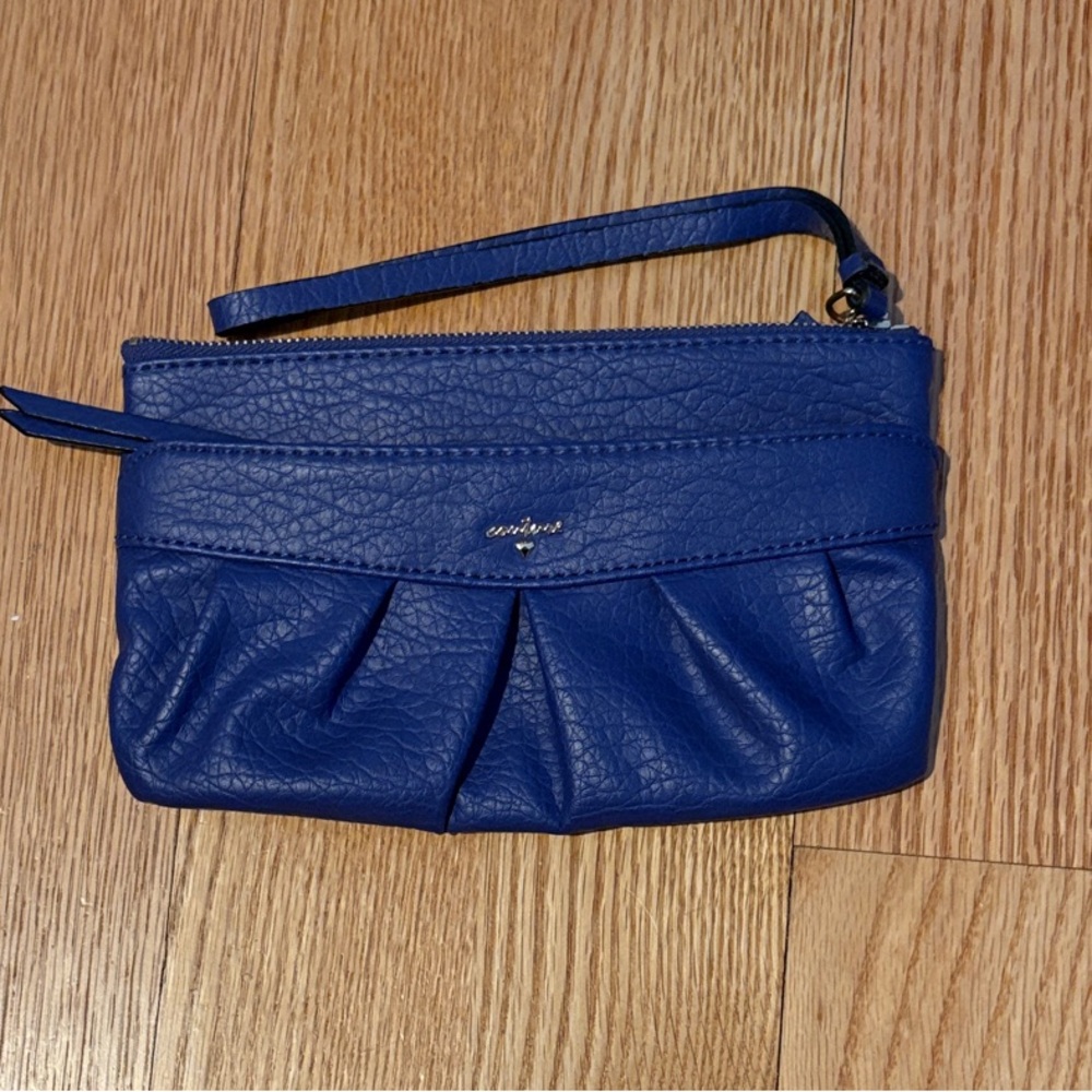 Juicy Couture Blue Wristlet Clutch